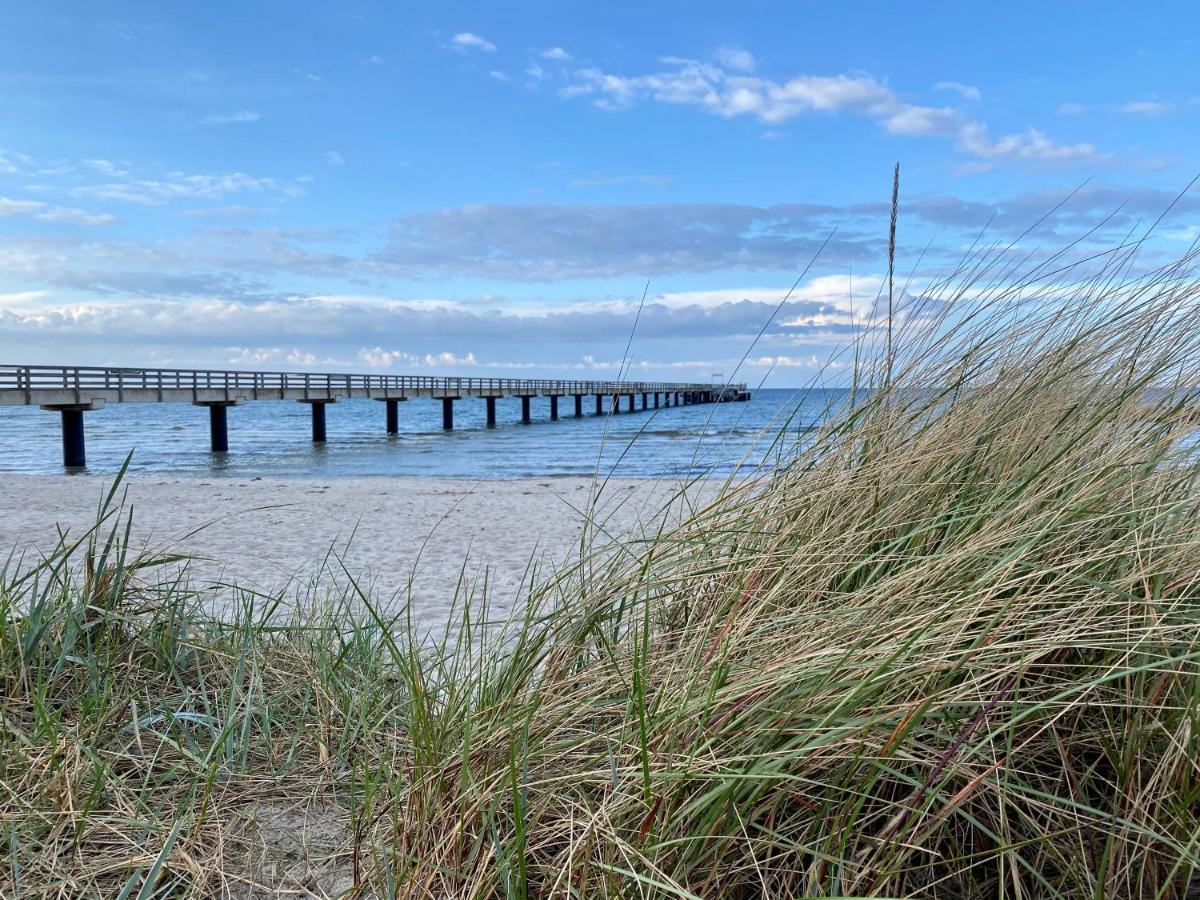 Traum Ostseemeerblick Schonberger Strand Bagian luar foto